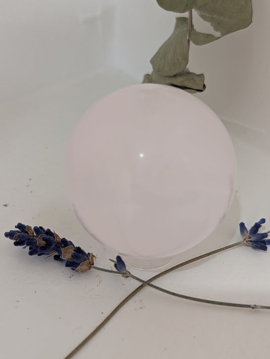 Mangano Calcite UV Reactive Sphere